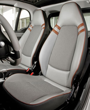 [Image: smart-fortwo-edition-highstyle-siege.jpg]