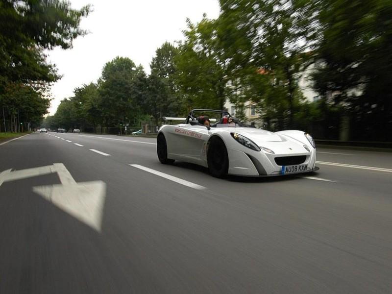Essai Lotus 2-Eleven 2008 par Jérémie Lacasta Essai Lotus 2-Eleven 2008 par Jérémie Lacasta