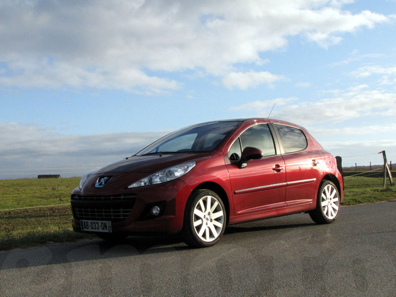 Essai Peugeot 207 1.6 THP 150 2010 par Jean-Michel Lainé Essai Peugeot 207 1.6 THP 150 2010 par Jean-Michel Lainé