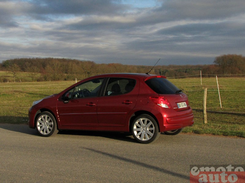 Essai Peugeot 207 1.6 HDi 90 99g - Terre d'Asphalte