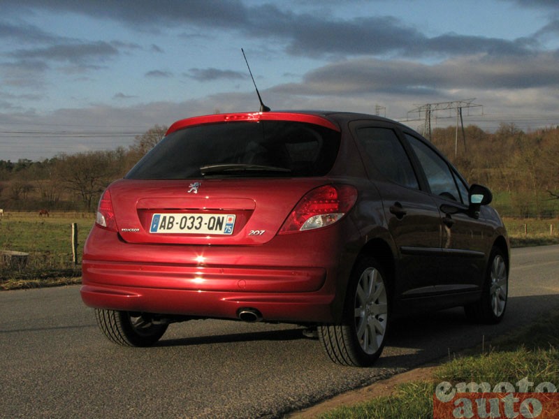 Essai Peugeot 207 1.6 HDi 90 99g - Terre d'Asphalte