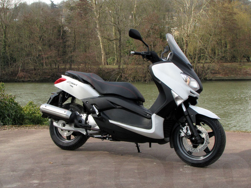 Essai Yamaha X-Max 125