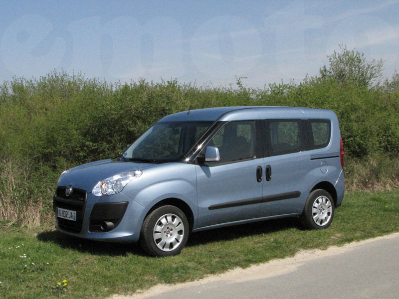 Essai Fiat Doblo 1.6 Multijet 105 2010 par Jean-Michel Lainé Essai Fiat Doblo 1.6 Multijet 105 2010 par Jean-Michel Lainé