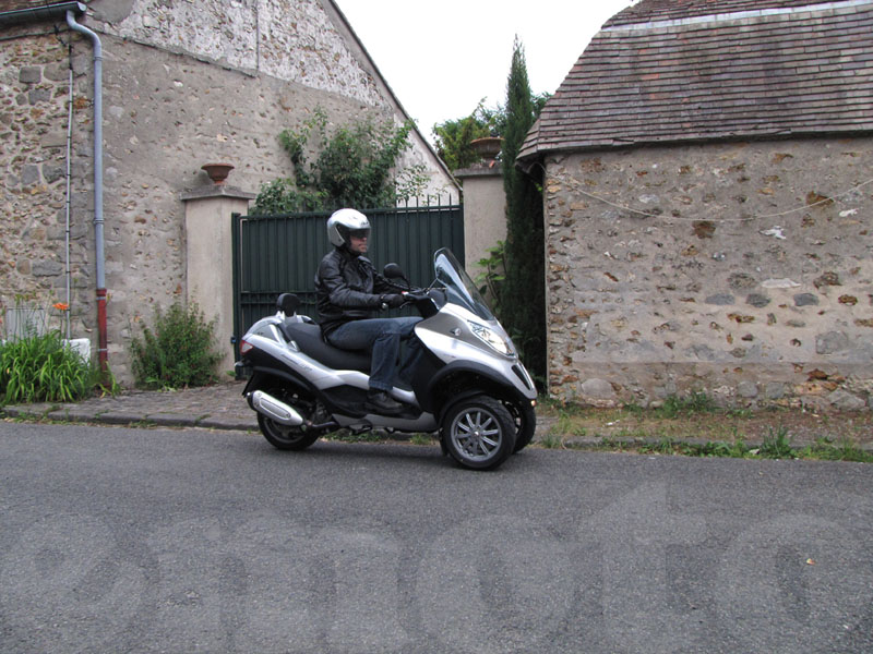 Essai Piaggio MP3 300 LT