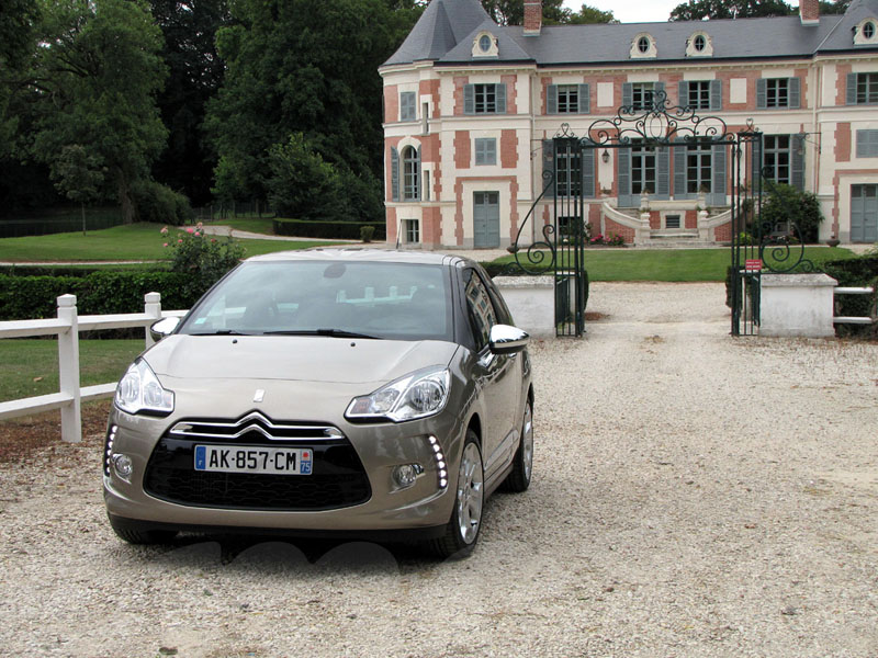 Essai Citroën DS3 1.6 HDi 90 2010 par Jean-Michel Lainé Essai Citroën DS3 1.6 HDi 90 2010 par Jean-Michel Lainé