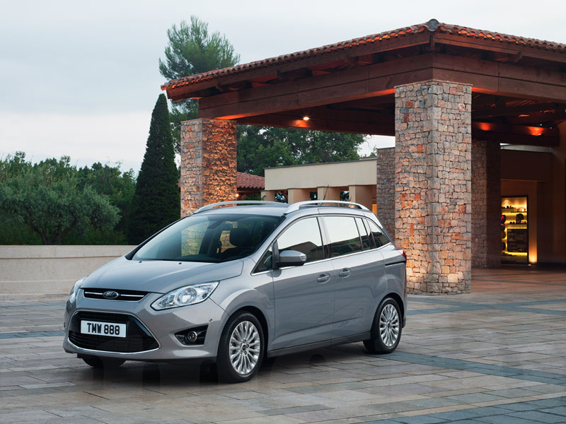 Essai Ford Grand C-Max 2.0 TDCi 163 2010 par Jean-Michel Lainé Essai Ford Grand C-Max 2.0 TDCi 163 2010 par Jean-Michel Lainé