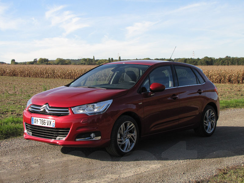 Essai Citroën C4 1.6 e-HDi 110 2010 par Jean-Michel Lainé Essai Citroën C4 1.6 e-HDi 110 2010 par Jean-Michel Lainé