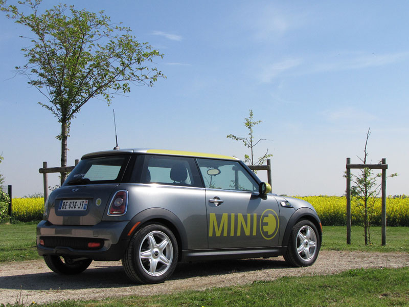 Essai Mini E 2011 par Jean-Michel Lainé Essai Mini E 2011 par Jean-Michel Lainé