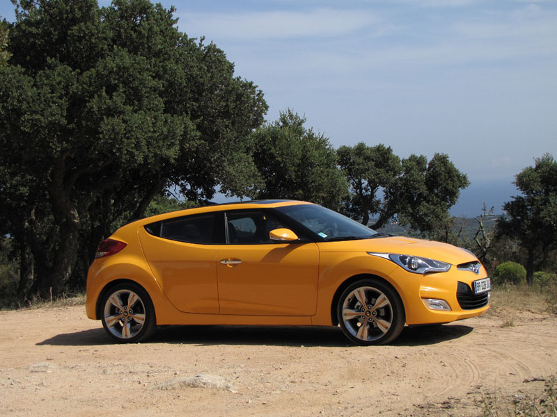 Essai Hyundai Veloster 1.6 GDI 140 2011 par Jean-Michel Lainé Essai Hyundai Veloster 1.6 GDI 140 2011 par Jean-Michel Lainé