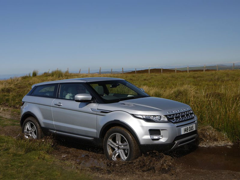 Essai LandRover Range Rover Evoque SD4 BVA Coupé 2011 par Camille Pinet Essai LandRover Range Rover Evoque SD4 BVA Coupé 2011 par Camille Pinet