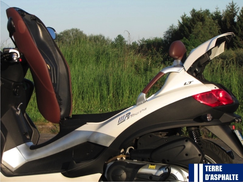 Essai Piaggio MP3 500 LT Business - Terre d'Asphalte