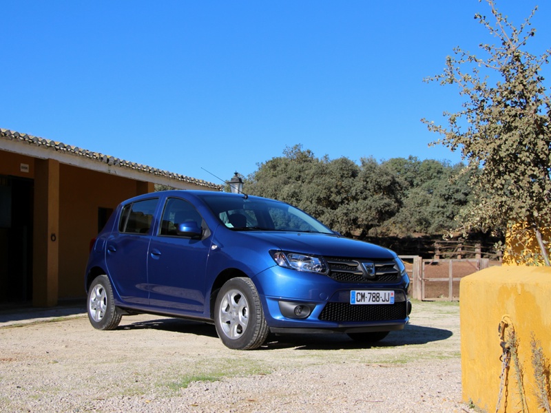 Essai Dacia Sandero 0.9 TCe 90 2012 par Jean-Michel Lainé Essai Dacia Sandero 0.9 TCe 90 2012 par Jean-Michel Lainé