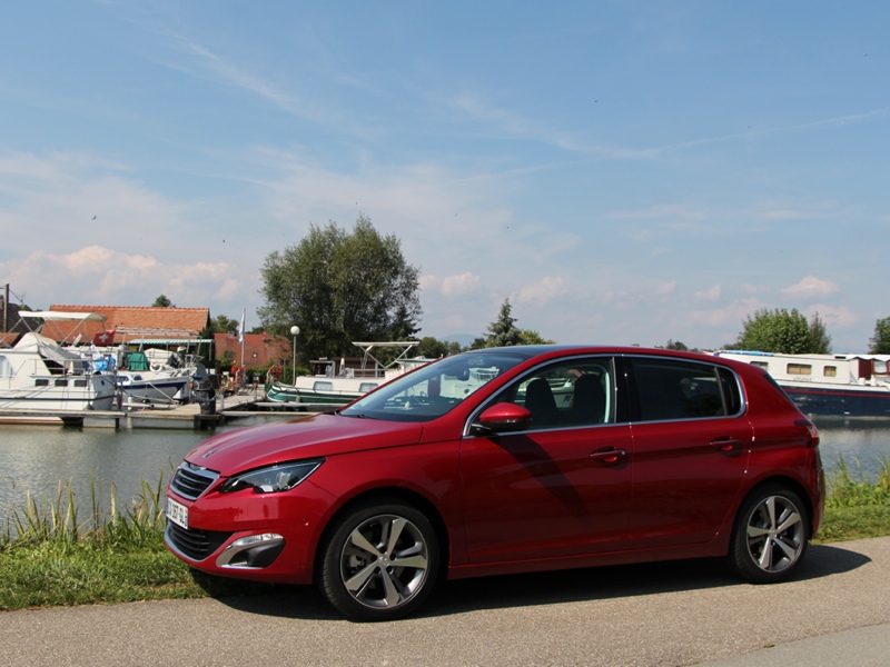 Essai Peugeot 308 1.6 THP 155 2014 par Jean-Michel Lainé Essai Peugeot 308 1.6 THP 155 2014 par Jean-Michel Lainé
