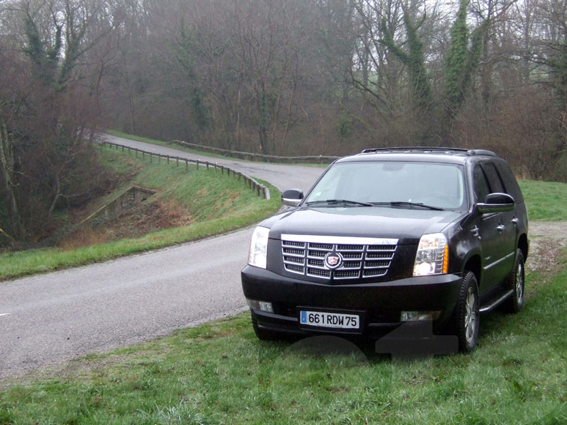 Essai Cadillac Escalade 2008 par Jean-Michel Lainé Essai Cadillac Escalade 2008 par Jean-Michel Lainé