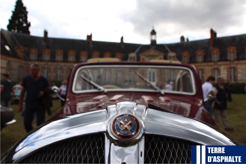 hotchkiss dos au chateau de neuville a gambais